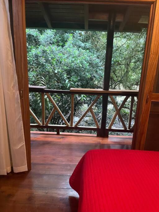Caoni Riverside Lodge Пуерто Кито Екстериор снимка