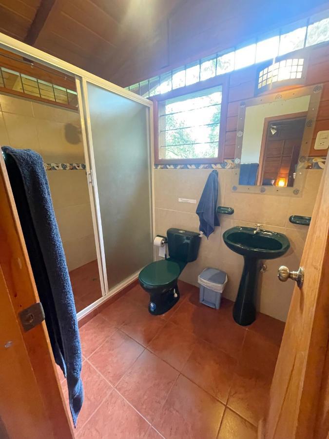 Caoni Riverside Lodge Пуерто Кито Екстериор снимка