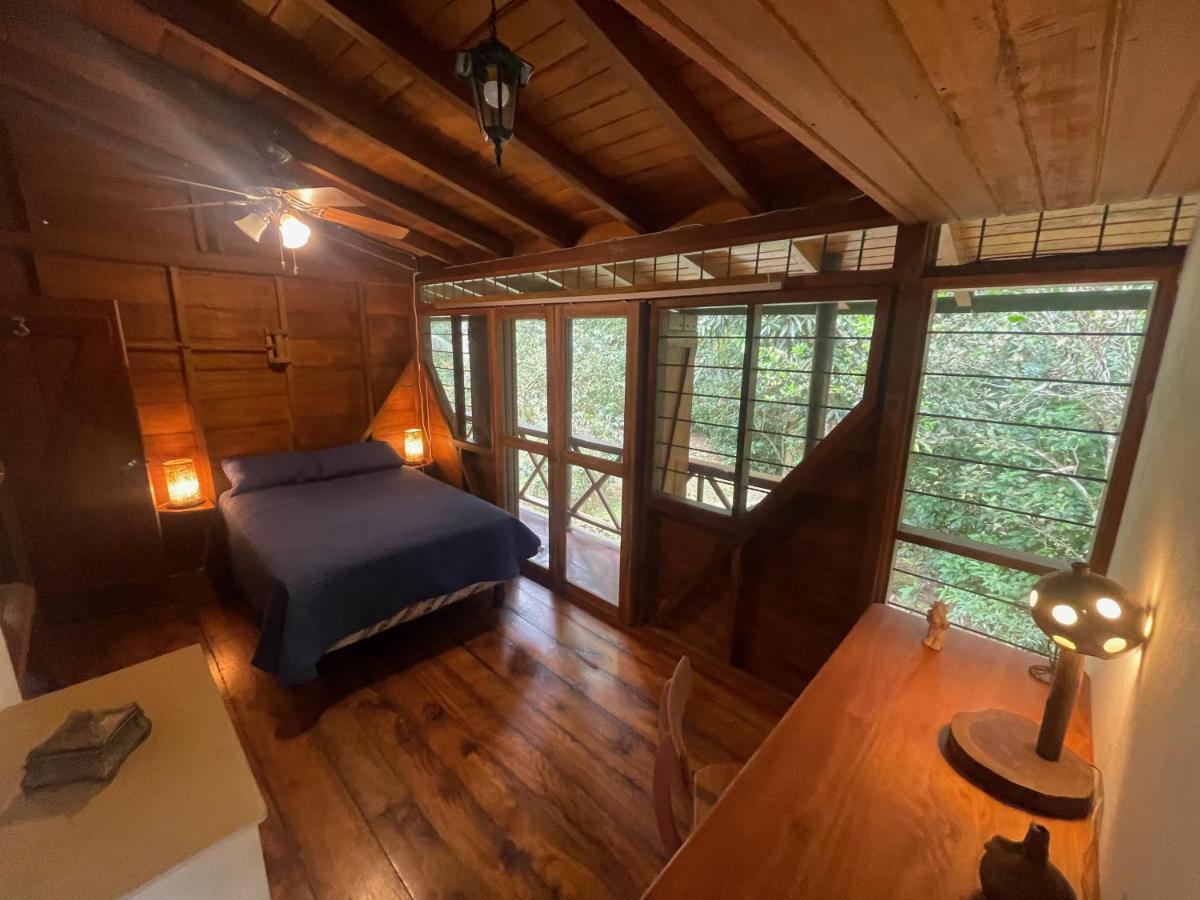 Caoni Riverside Lodge Пуерто Кито Екстериор снимка